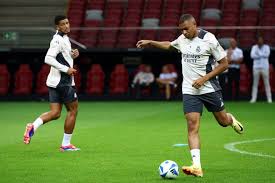 在不斷尋找 在不斷尋找